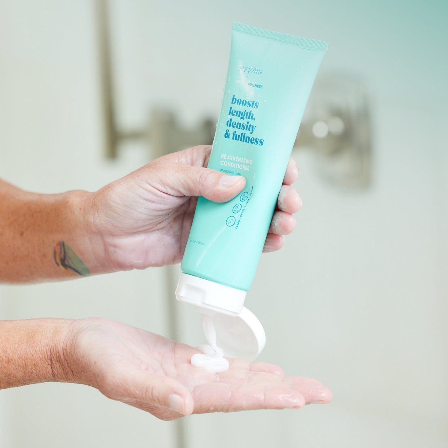 Rejuvenating Conditioner (8.5 oz)