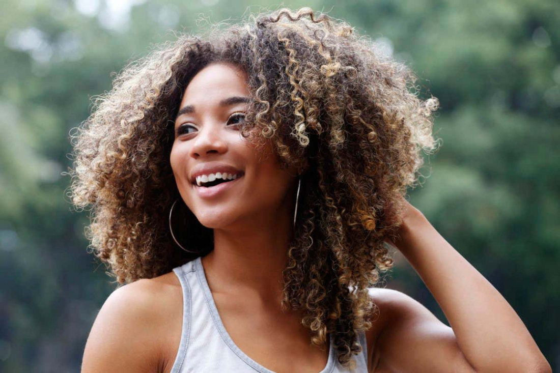 Essential Tips for Curls in Humidity