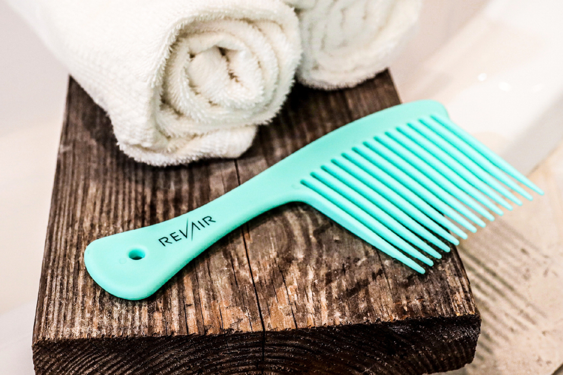 Wide-tooth detangling comb by RevAir designed for gentle detangling of curly and textured hair