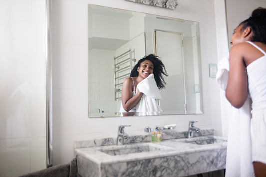 In-Depth Guide To Co-Washing And Natural Hair