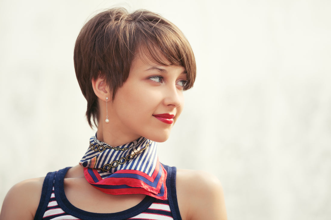 young-woman-with-pixie-cut-summer-hairstyles